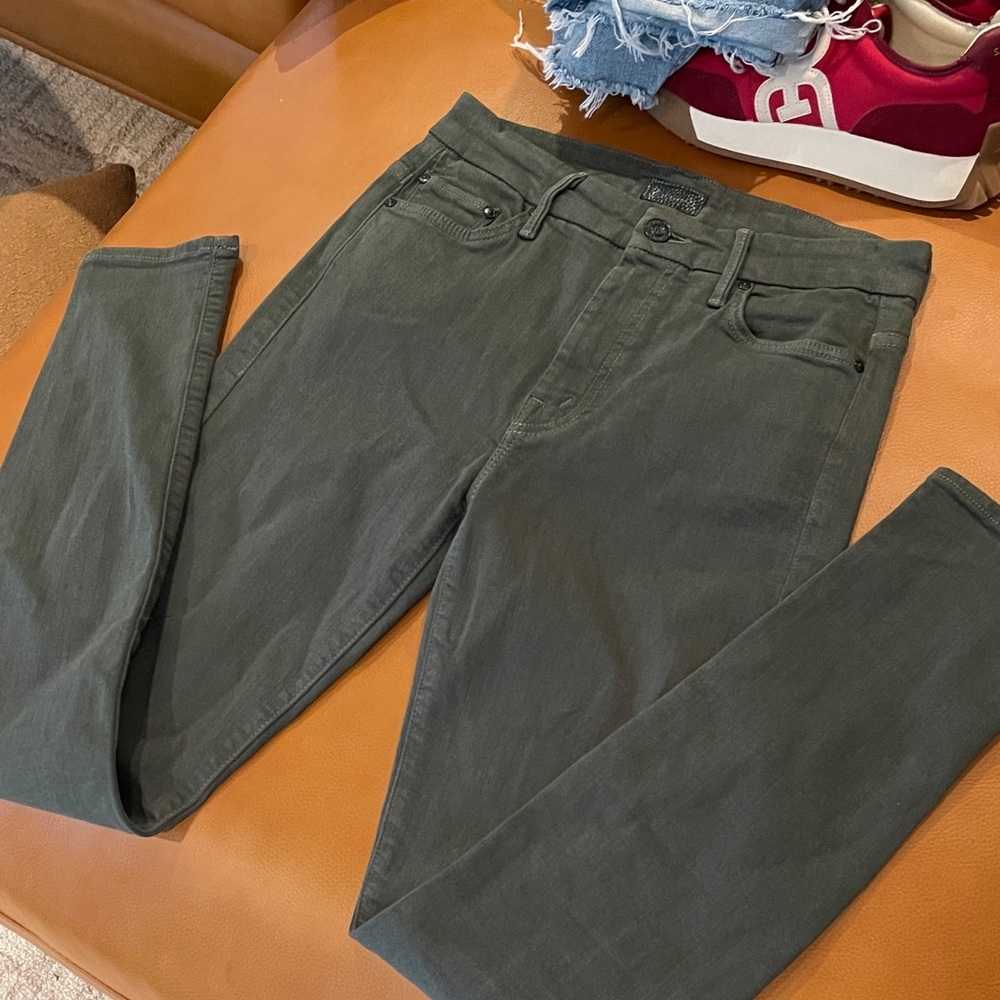 MOTHER Women's Skinny Jeans in Forest Green